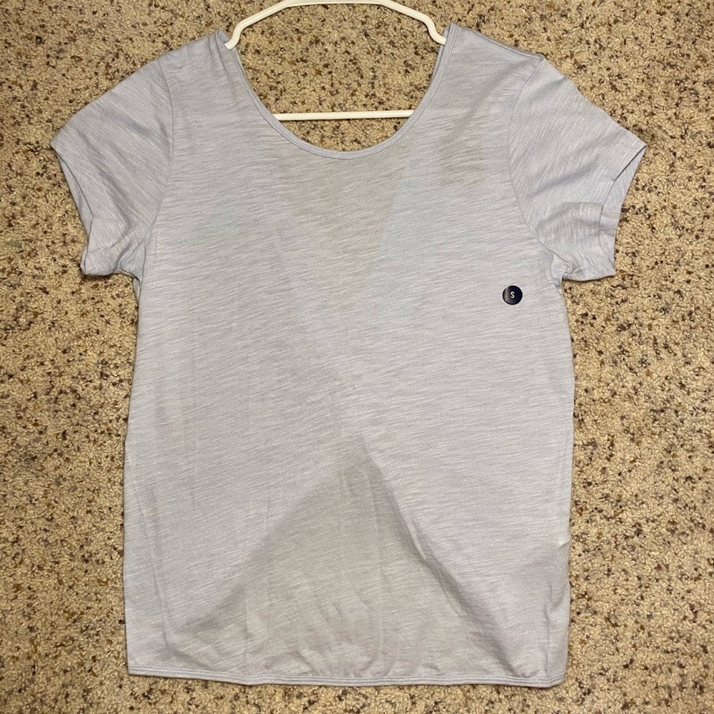 Abercrombie & Fitch twist back tee